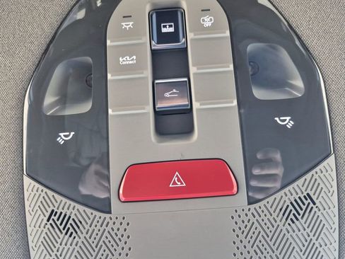 New 2026 Kia EV9 Wind image 24