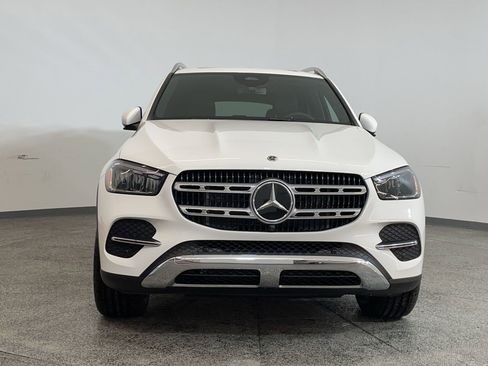 Certified 2025 Mercedes-Benz GLE 450e 4MATIC image 5