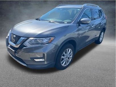 Used 2018 Nissan Rogue SV w/ Sun & Sound Touring Package