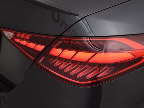 Used 2023 Mercedes-Benz C 300 Sedan image 14