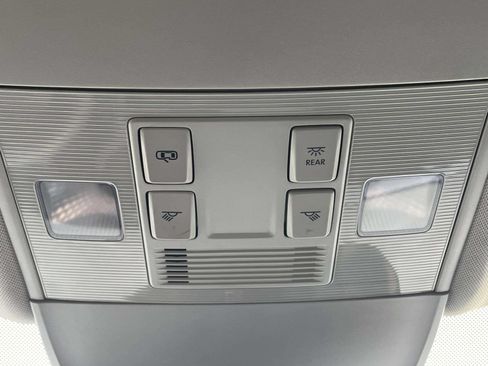 Certified 2024 Volkswagen Taos SE AWD/4WD image 31