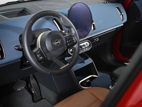 Certified 2025 MINI Cooper Countryman S image 15