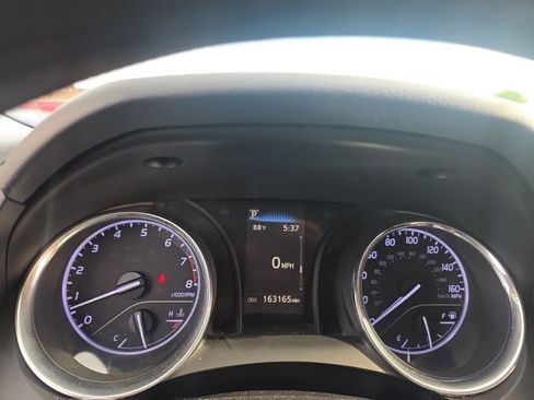 Used 2019 Toyota Camry SE FWD image 43