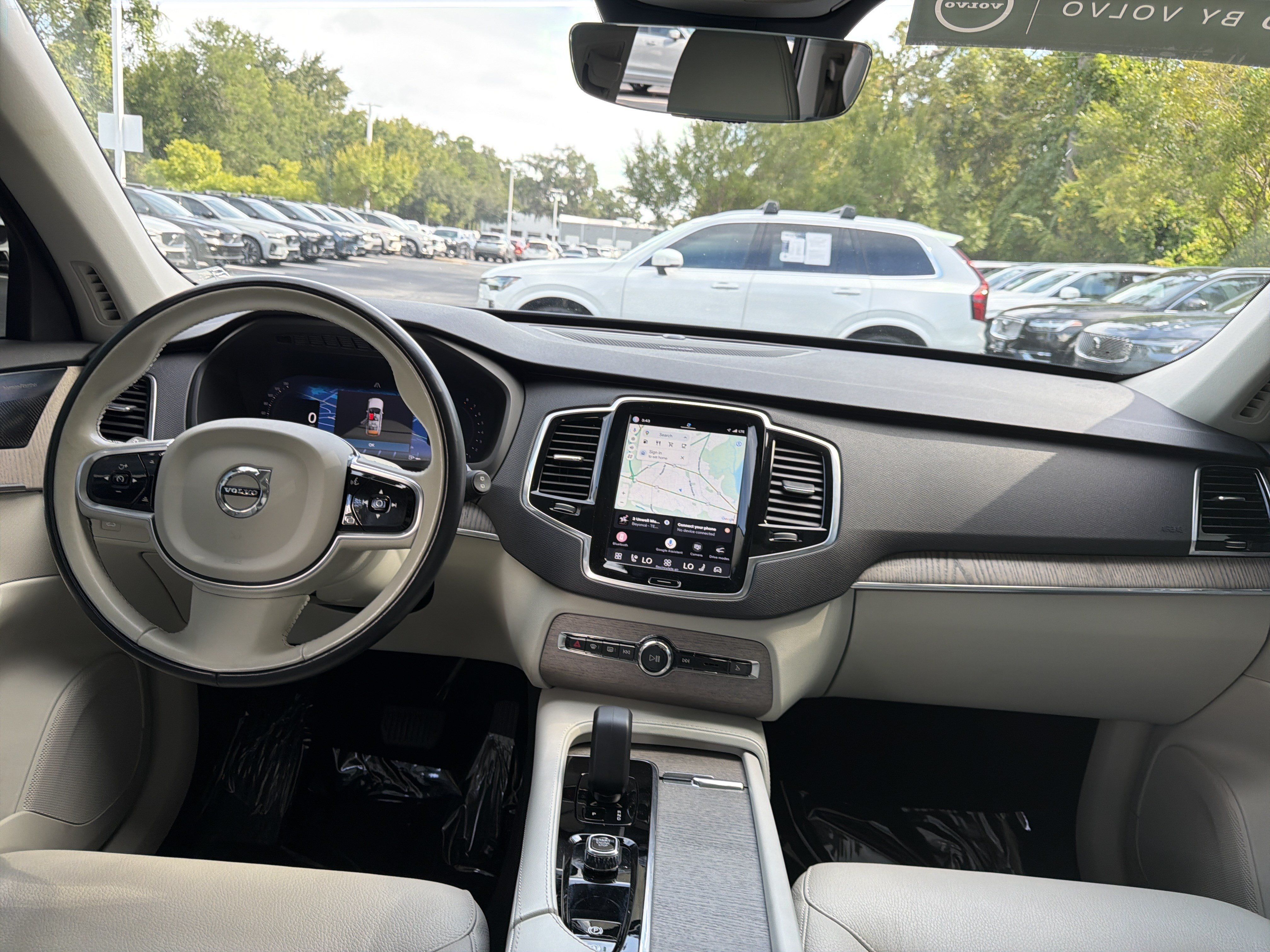 Certified 2023 Volvo XC90 B6 Plus w/ Protection Package Premier AWD/4WD image 30