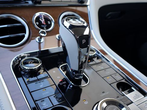 New 2026 Bentley Continental GTC image 30