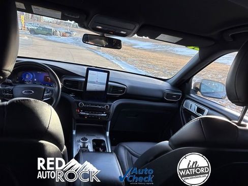 Used 2020 Ford Explorer ST w/ Premium Technology Package image 16