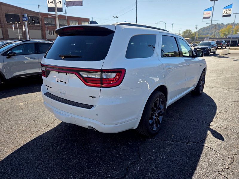 Used 2025 Dodge Durango R/T AWD/4WD image 7