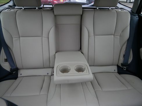 Used 2023 Subaru Outback Limited AWD/4WD image 13