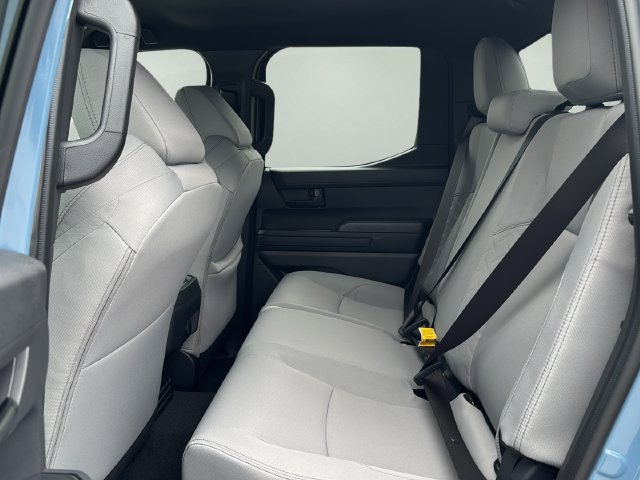 New 2026 Toyota Tacoma SR5 AWD/4WD image 17