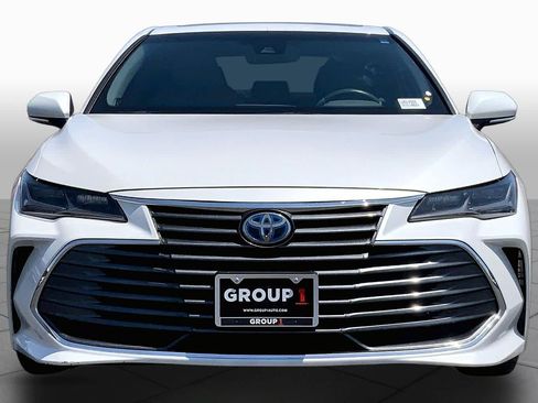 Used 2020 Toyota Avalon Limited FWD image 4