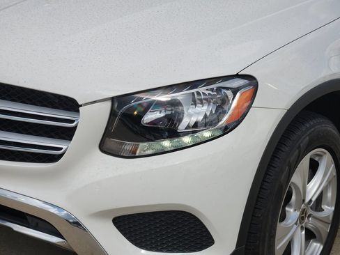 Used 2018 Mercedes-Benz GLC 300 image 9