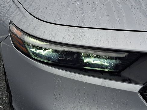 Certified 2023 Honda Accord Sport image 9