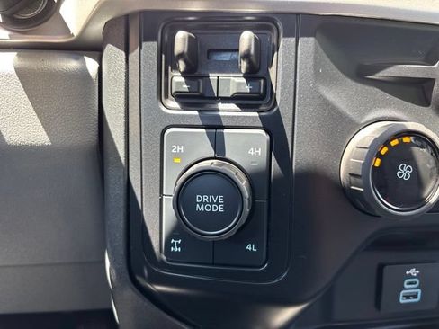 Used 2024 Ford F350 XL w/ 360-Degree Camera Package AWD/4WD image 25