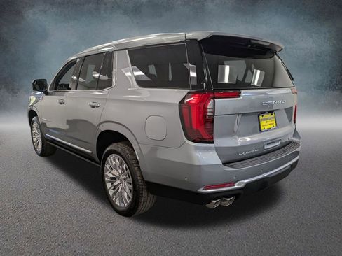 Used 2026 GMC Yukon Denali w/ Sun & Power Step Package AWD/4WD image 6