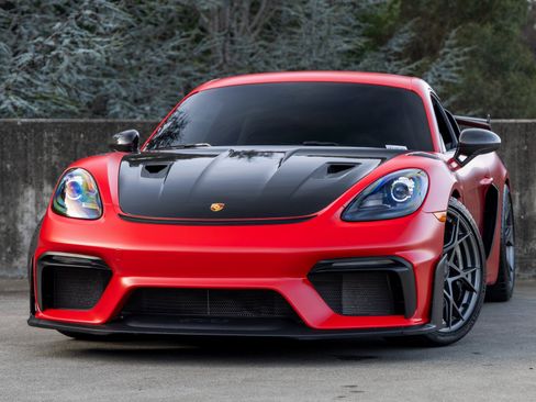Certified 2023 Porsche 718 Cayman GT4 RS image 1