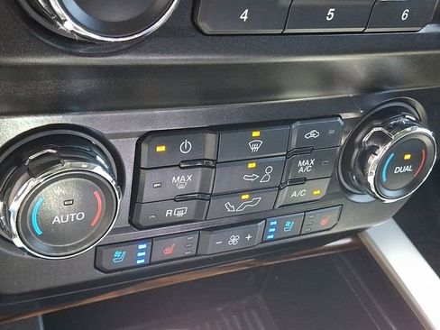 Certified 2019 Ford F150 Lariat w/ Max Trailer Tow Package RWD image 15