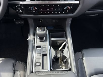 New 2026 Nissan Pathfinder SL