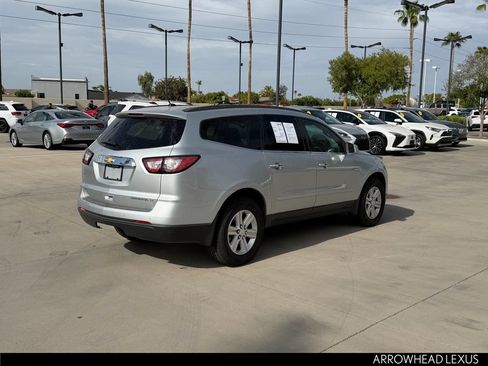 Used 2014 Chevrolet Traverse LT AWD/4WD image 7