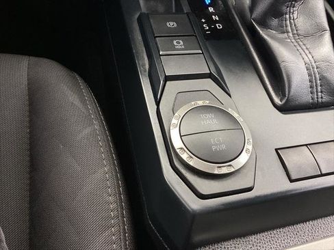 Certified 2025 Toyota Tacoma SR5 RWD image 18