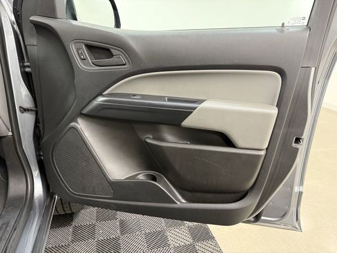 Used 2022 GMC Canyon Elevation Standard image 29