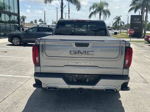 Used 2023 GMC Sierra 1500 Denali Ultimate AWD/4WD image 7