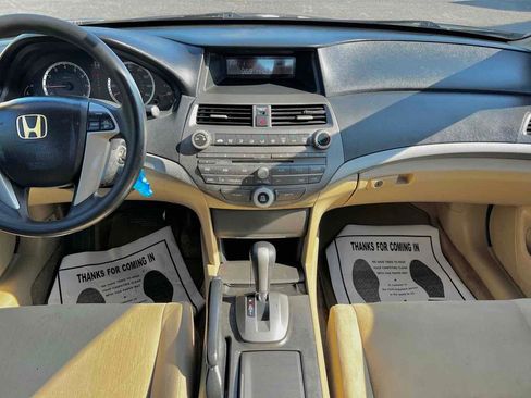 Used 2011 Honda Accord LX-P image 25
