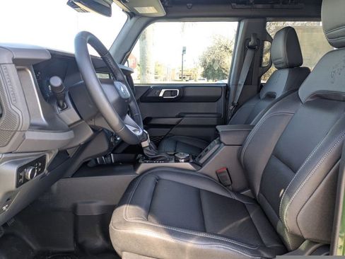 New 2025 Ford Bronco Badlands AWD/4WD image 14