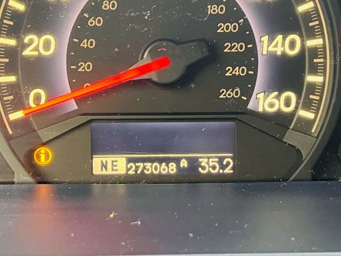 Used 2010 Honda Odyssey Touring image 26