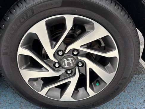 Used 2016 Honda Civic EX image 25