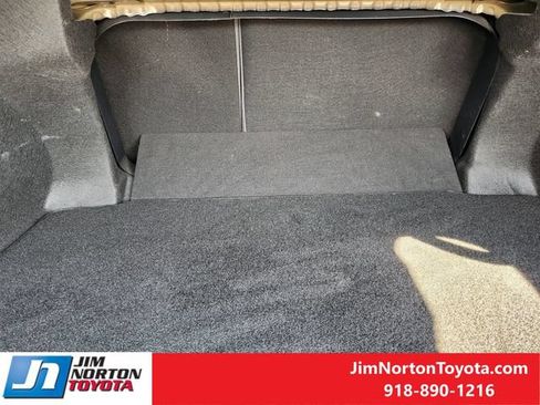 Used 2020 Toyota Camry XSE FWD image 32
