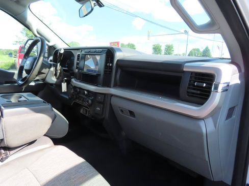 Used 2024 Ford F250 XL w/ STX Appearance Package AWD/4WD image 48