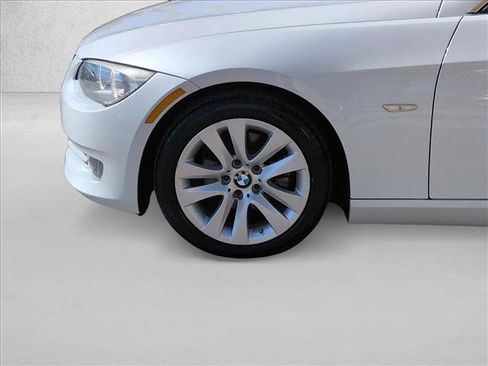 Used 2013 BMW 328i Convertible RWD image 23
