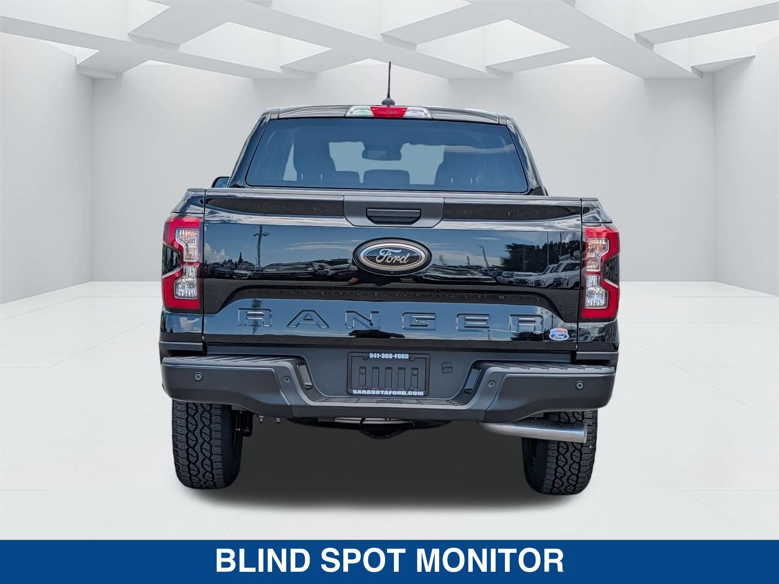 New 2026 Ford Ranger XLT w/ Black Appearance Package RWD image 7
