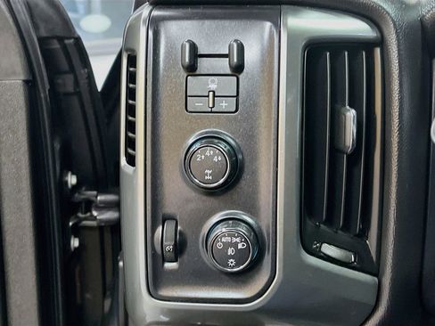 Used 2015 Chevrolet Silverado 2500 LT w/ LT Convenience Package AWD/4WD image 10