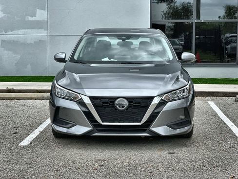Used 2020 Nissan Sentra SV image 12
