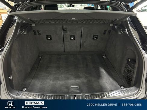 Used 2020 Porsche Macan AWD/4WD image 29