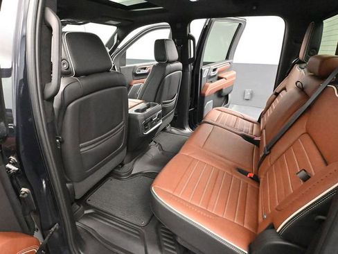 Used 2024 GMC Sierra 3500 Denali Ultimate image 46