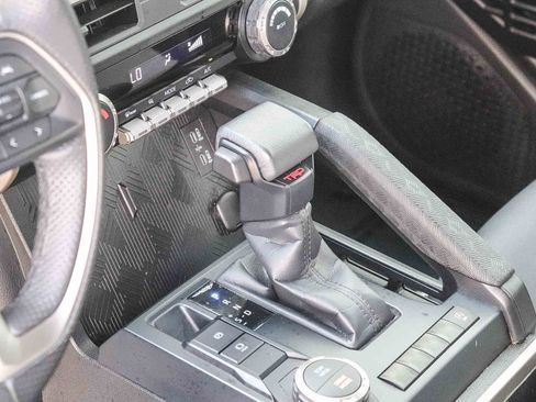 Used 2024 Toyota Tacoma TRD Sport image 22