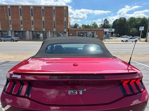 Certified 2024 Ford Mustang GT Premium RWD image 4