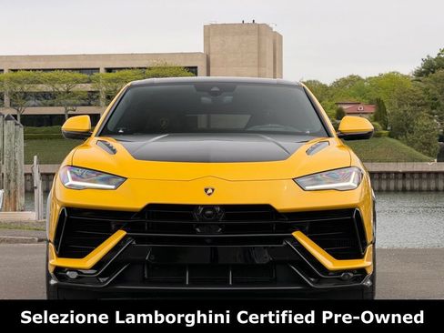 Used 2023 Lamborghini Urus Performante AWD/4WD image 8