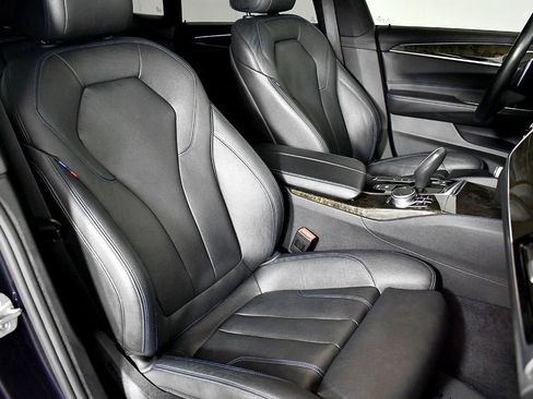 Used 2018 BMW 640i Gran Turismo xDrive w/ M Sport Package image 54