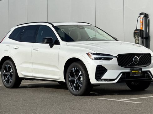New 2026 Volvo XC60 B5 Core w/ Climate Package PRO AWD/4WD image 7