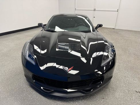 Used 2019 Chevrolet Corvette Grand Sport w/ Carbon Flash Badge Package RWD image 28