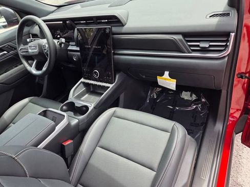 New 2026 GMC Terrain Elevation w/ Elevation Premium Package AWD/4WD image 16