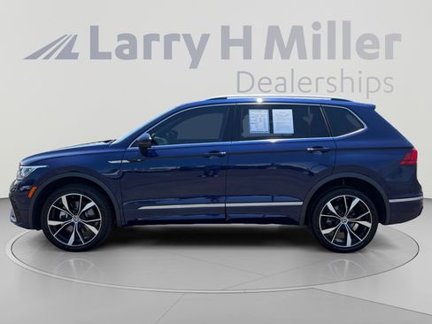 Used 2022 Volkswagen Tiguan SEL R-Line AWD/4WD image 2