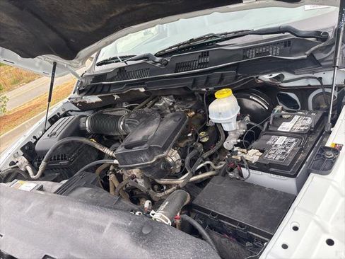 Certified 2022 RAM 1500 Tradesman w/ Chrome Appearance Group AWD/4WD image 45