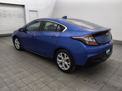 Used 2017 Chevrolet Volt Premier w/ Driver Confidence II Package FWD image 3