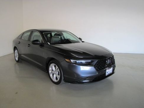 Certified 2024 Honda Accord LX image 3