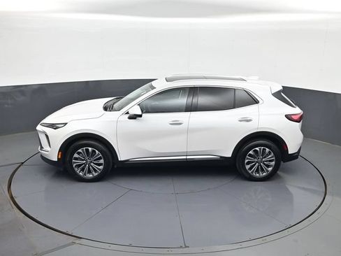 Used 2024 Buick Envision Preferred AWD/4WD image 20