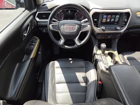 Used 2018 GMC Acadia Denali w/ Technology Package AWD/4WD image 28